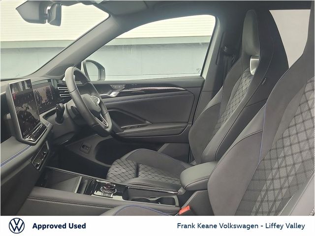 Image for 2024 Volkswagen Tiguan R-LINE AUTO 1.5 PHEV 204HP *PLUG IN HYBRID* *UP TO 100KM EV* *PETROL HYBRID* *REAR VIEW CAMERA* *HEATED SEATS* *PCP FINANCE AVAILABLE*
