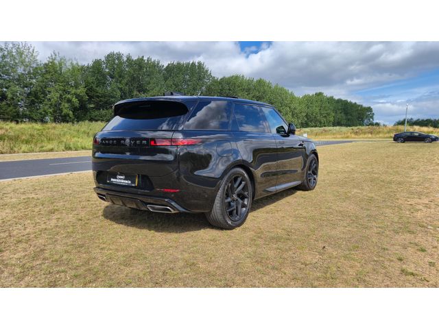 Image for 2024 Land Rover Range Rover Sport DYNAMIC SE