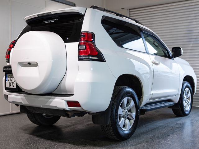 Image for 2022 Toyota Landcruiser Land CRU SWB Comm 2DR