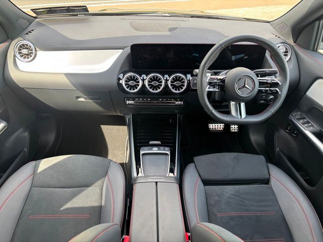 Image for 2025 Mercedes-Benz GLA Class 250E AMG LINE EXECUTIVEV PHEV 