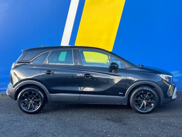 Image for 2022 Opel Crossland SPORT 1.2 // HALF LEATHER INTERIOR // 16" ALLOYS // CRUISE CONTROL // PARKING SENSORS