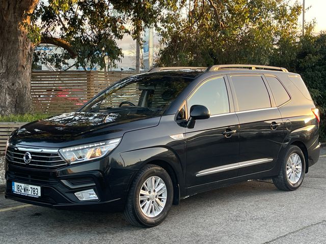 Image for 2018 Ssangyong Rodius Turismo EX 7SEATER