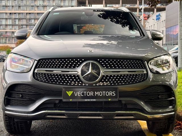 Image for 2022 Mercedes-Benz GLC Class 300E AMG LINE 4MATIC PHEV BLACK LEATHER