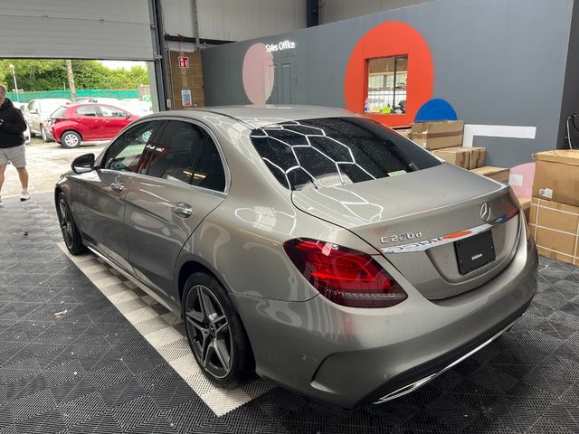 Image for 2021 Mercedes-Benz C Class 2021 MERCEDES-BENZ C220D 2.0 AUTOMATIC / CRUISE CONTROL / 360 CAMERA / ELECTRIC MEMORY & HEATED SEATS / PADDLE SHIFTERS AND MORE