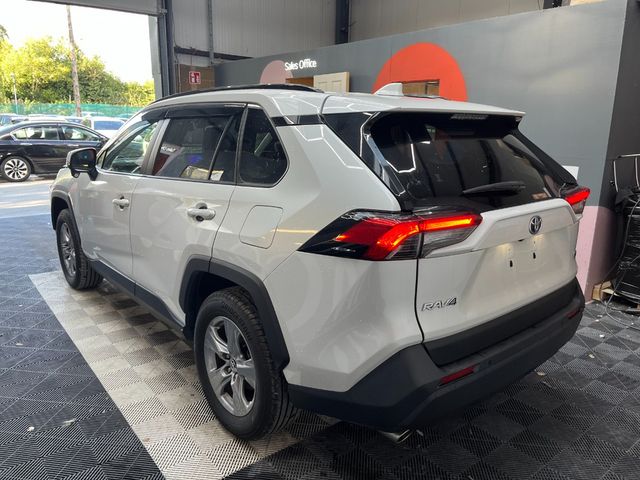 Image for 2023 Toyota Rav4 2023 TOYOTA RAV4 HYBRID 2.5 AUTOMATIC / CRUISE CONTROL / PARKING CAMERA AND MORE