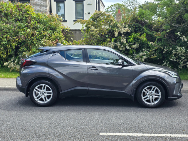 Image for 2020 Toyota C-HR 1.8 Hybrid Luna 4DR Auto