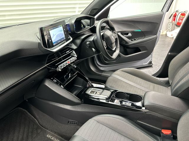 Image for 2023 Peugeot 2008 E ALLURE *FREE HAMPER* €75 P/W