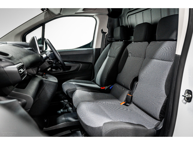 Image for 2024 Citroen Berlingo “Electric Long Wheel Base” reduced to Clear, Low-Rate Finance available too (€24, 550 inc VAT)