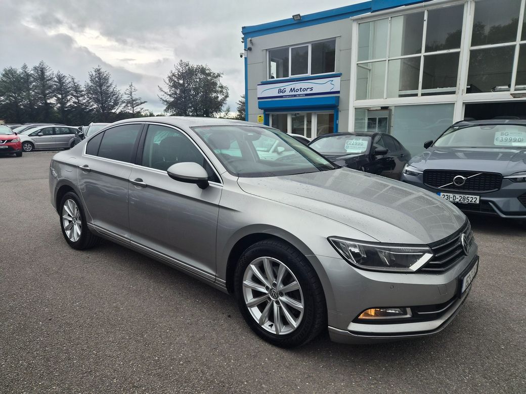 Image for 2015 Volkswagen Passat Highline 1.6 TDI M6F 120HP 4DR