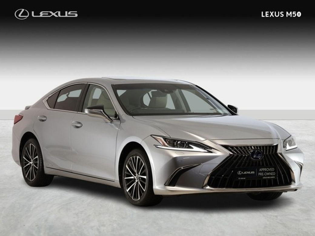 Image for 2022 Lexus ES 300h Dynamic