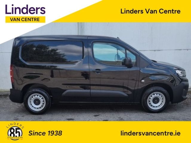 Image for 2025 Citroen Berlingo ENTERPRISE AUTOMATIC 252 0KMS DEMO