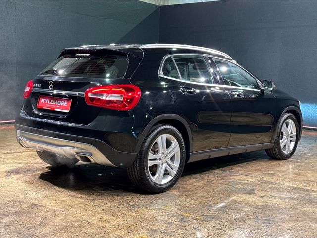 Image for 2016 Mercedes-Benz GLA Class 1.6L AUTOMATIC - SUNROOF - REVERSE CAMERA - HALF BLACK LEATHER UPHOLSTERY - CRUISE CONTROL