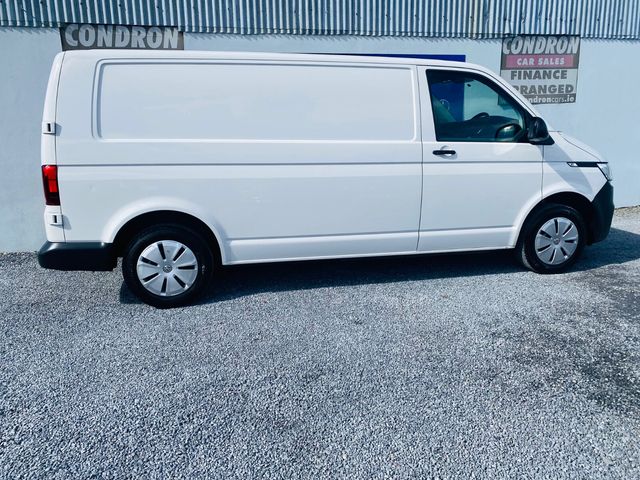 Image for 2022 Volkswagen Transporter 