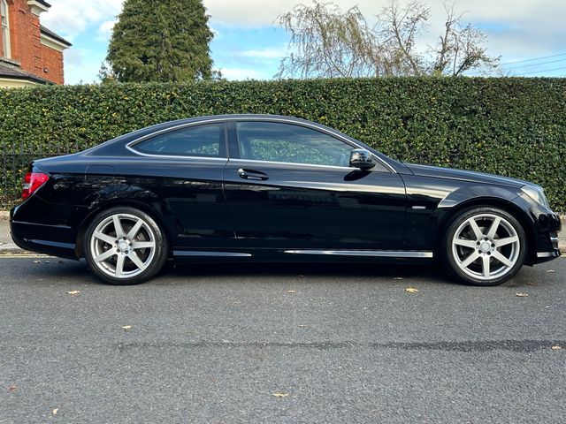 Image for 2012 Mercedes-Benz C Class C220 CDI - AMG LINE - IMMACULATE 