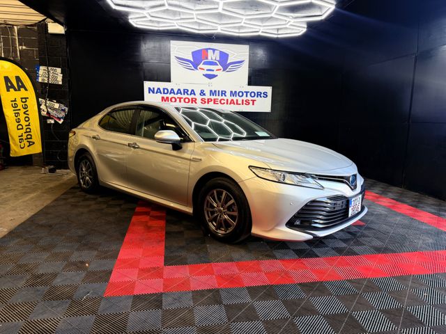 Image for 2020 Toyota Camry Sol