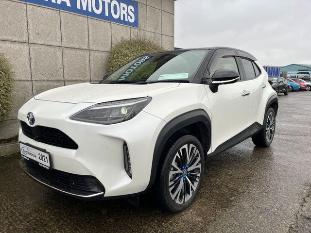 Image for 2021 Toyota Yaris Cross Z HYBRID AUTOMATIC 1.5 PETROL //HIGH SPEC//HALF LEATHER HEATED SEATS//HEATED STEERING WHEEL//360 PARKING CAMERAS// 