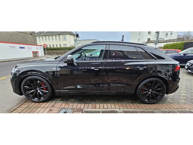 Image for 2025 Audi Q8 490PS QUATTRO S-LINE AUTOMATIC - PANORAMIC ROOF