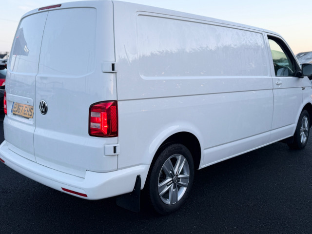 Image for 2017 Volkswagen Transporter T28 TDI P/V STARTLINE BMT
