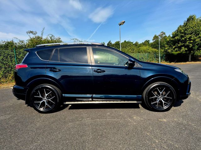 Image for 2017 Toyota Rav4 2.0 D-4D (143) 2WD LUNA