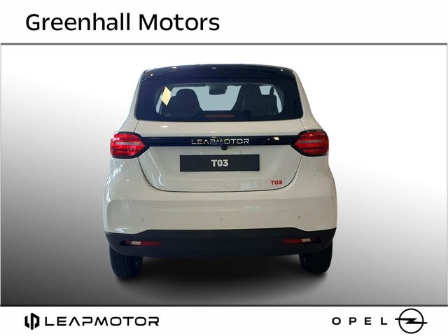 Image for 2026 Leapmotor T03 TRIM in Light White