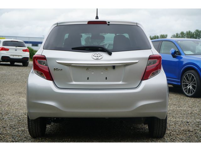 Image for 2016 Toyota Yaris 