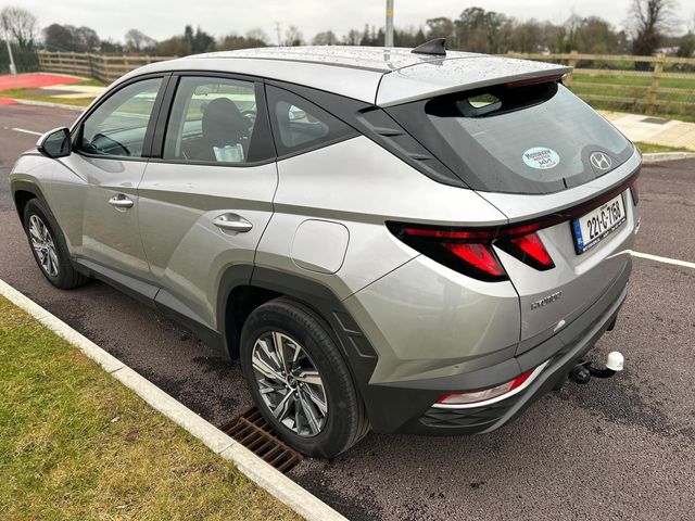 Image for 2022 Hyundai Tucson MN MINT CONDITION* Air Conditioning, Auto Lights, Cruise Control, Bluetooth, android Auto/Apple Car Play, Electric Windows, Lane Assist, 