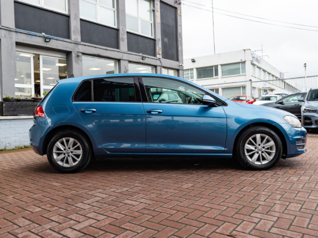 Image for 2016 Volkswagen Golf 1.2TSI COMFORTLINE PLUS HATCHBACK 5DR AUTOMATIC // ONLY 62, 000 KMS // BUY WITH CONFIDENCE AA AND SIMI APPROVED DEALER 2025 // FINANCE ARRANGED // ALL TRADE INS WELCOME // 