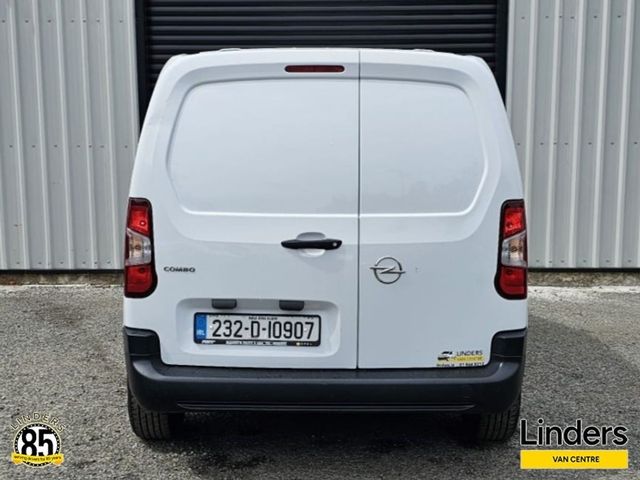Image for 2023 Opel Combo 3 SEATS LOW KMS