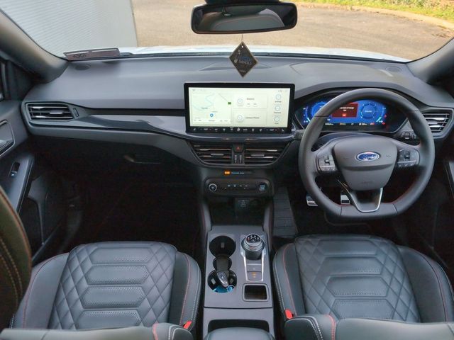 Image for 2024 Ford Focus ST-Line X 1.5TDCi 115PS Auto Eco Top spec