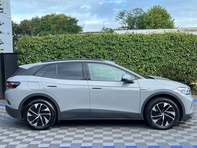 Image for 2023 Volkswagen ID.4 PURE 52KWH // 19" DIAMOND CUT ALLOYS // ADAPTIVE CRUISE CONTROL // PARKING SENSORS