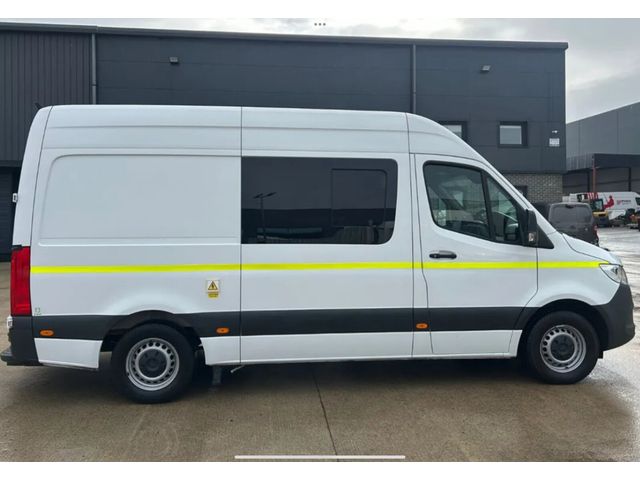 Image for 2021 Mercedes-Benz Sprinter 