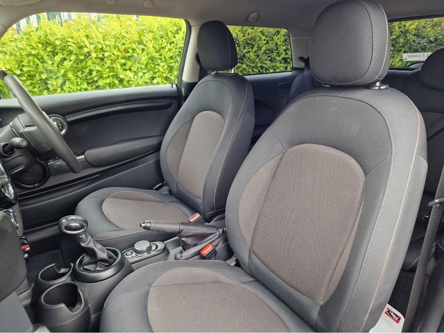 Image for 2016 Mini Hatch 1.2 PETROL * AUTOMATIC * ALLOYS * REVERSE CAMERA * LOW MILES * BEST AVAILABLE * 