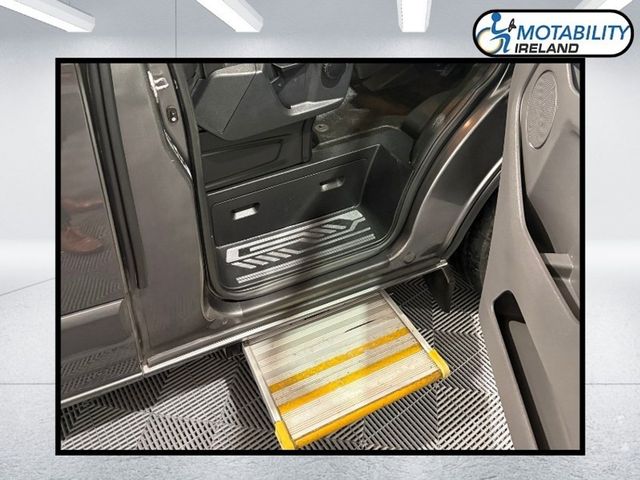 Image for 2019 Ford Transit Custom Wheelchair Accessible - Tail-Lift