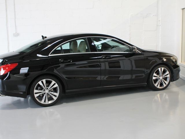 Image for 2015 Mercedes-Benz CLA Class 180 Urban 4DR