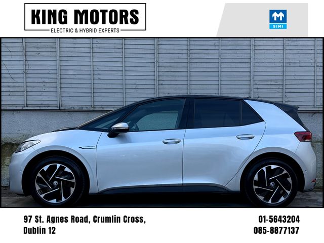 Image for 2023 Volkswagen ID.3 LIFE PRO PERFORMANCE / ALLOYS / HALF-LEATHER / PARK SENSORS / 58 KWH / ONE OWNER / *FINANCE PACKAGES AVAILABLE*