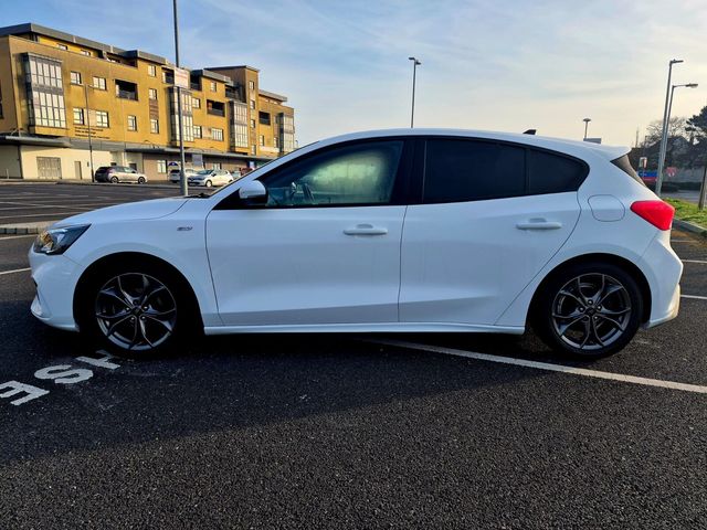 Image for 2021 Ford Focus 