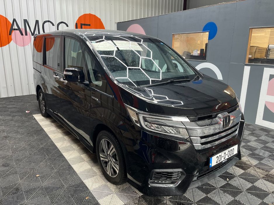 Image for 2020 Honda Stepwagon 2020 HONDA STEPWAGON SPADA EHEV G 2.0 AUTOMATIC / CRUISE CONTROL / PARKING CAMERA / 7 SEATS OPTION / ELECTRIC & AUTOMATIC DOORS AND MORE