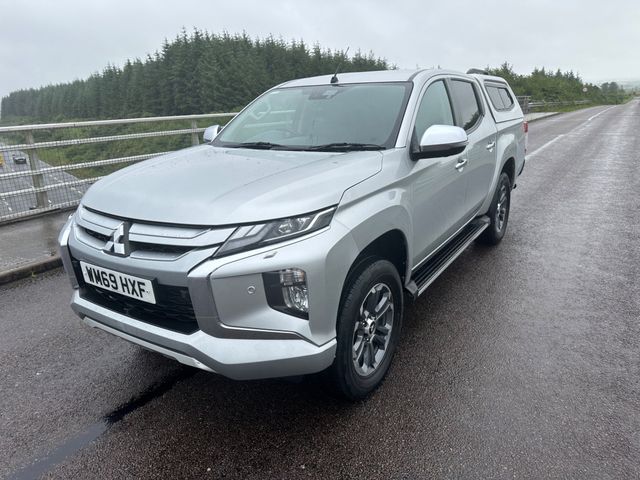 Image for 2020 Mitsubishi L200 DI-D BARBARIAN X DCB