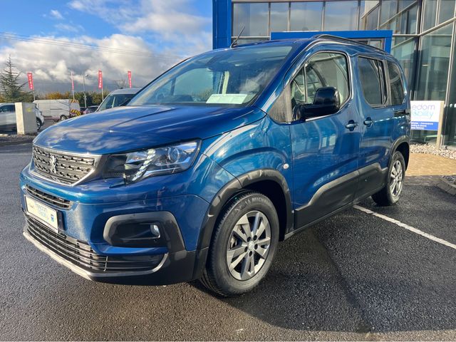 Image for 2024 Peugeot Rifter Wheelchair Accessible SWB manual