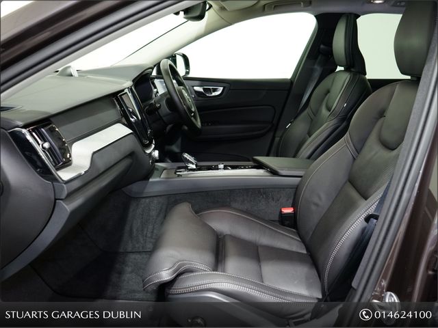 Image for 2025 Volvo XC60 XC60 T8 455HP AWD PHEV ULTRA DARK: PLATINUM GREY METALLIC WITH CHARCOAL LEATHER, 21” 5 SPOKE DIAMOND CUT ALLOYS, AIR SUSPENSION, PANORAMIC ROOF