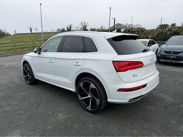 Image for 2019 Audi Q5 2.0 TDI S-LINE PLUS EDITION QUATTRO DIESEL AUTOMATIC // PRIVACY PACK // APPLE CARPLAY // UPGRADED AUDI SPORT ALLOYS // STUNNING JEEP THROUGHOUT // AA APPROVED DEALER 2026