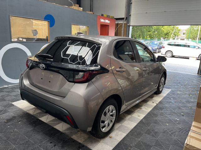 Image for 2022 Toyota Yaris 2022 TOYOTA YARIS X 1.0 AUTOMATIC / REVERSE CAMERA AND MORE