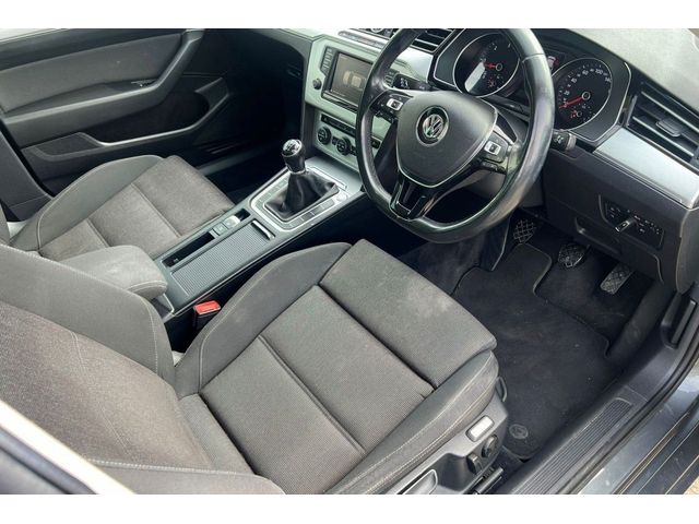 Image for 2017 Volkswagen Passat Comfortline 1.6 TDi Diesel 120bhp