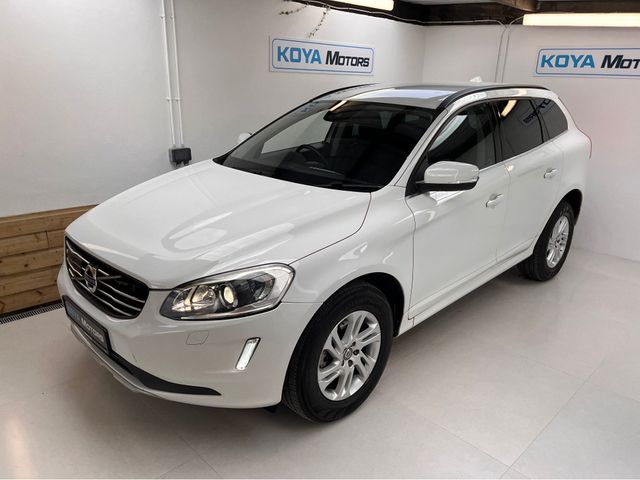 Image for 2016 Volvo XC60 D4 2.0 DIESEL SE PREMIUM PLUS AUTOMATIC // TOP SPEC // FULL ELECTRIC SEATS // CRUISE CONTROL // ELECTRIC TAILGATE // REVERSING CAMERA // LANE ASSIST // COLLISION WARNING SYSTEM // STUNNING JEEP 