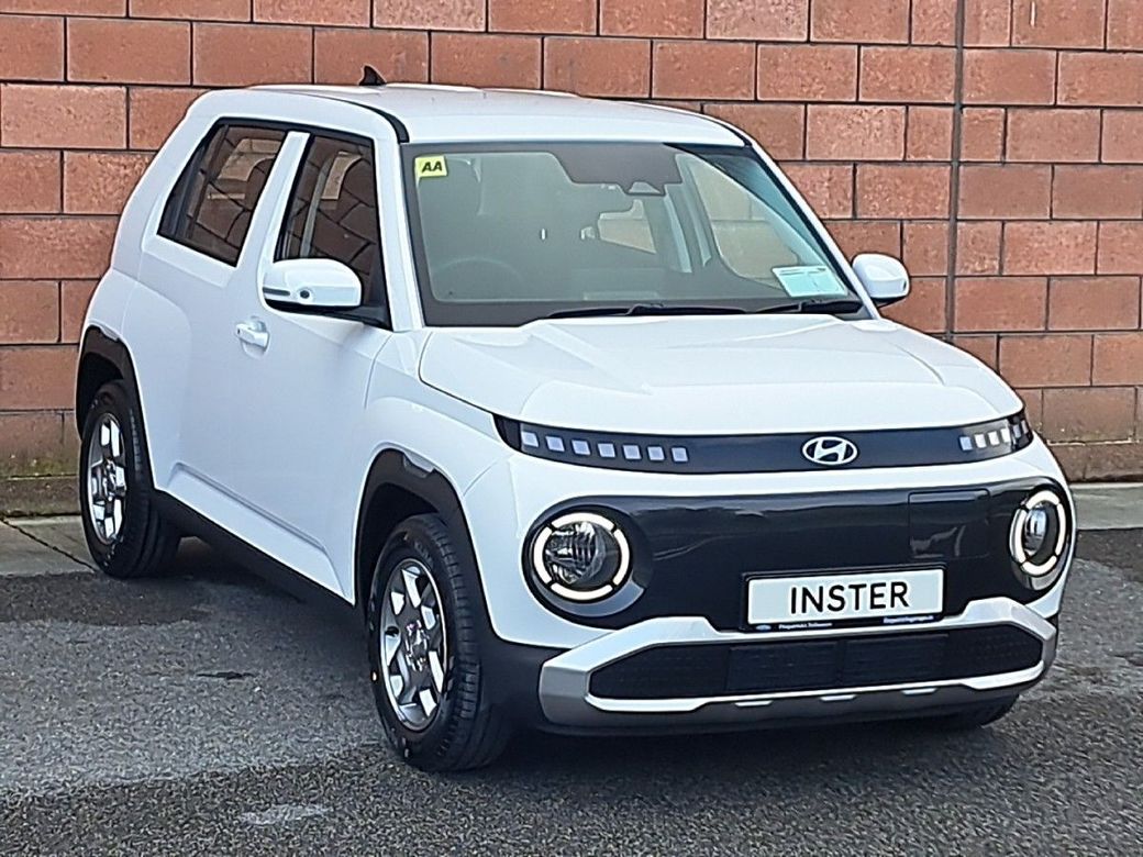 Image for 2025 Hyundai INSTER Signature Model with a 42 k/wh battery.