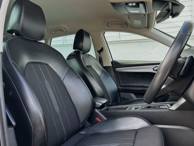 Image for 2023 Cupra Formentor V1 PHEV S-A DSG / HALF-LEATHER / ONE OWNER / *FINANCE PACKAGES AVAILABLE*