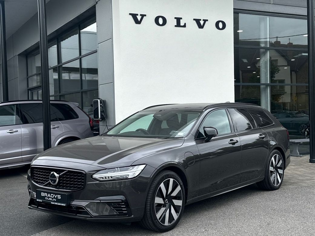Image for 2026 Volvo V90 T6 Plus Dark Edition PHEV AWD