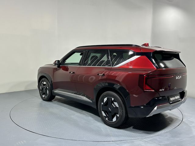 Image for 2026 Kia EV5 Earth K2