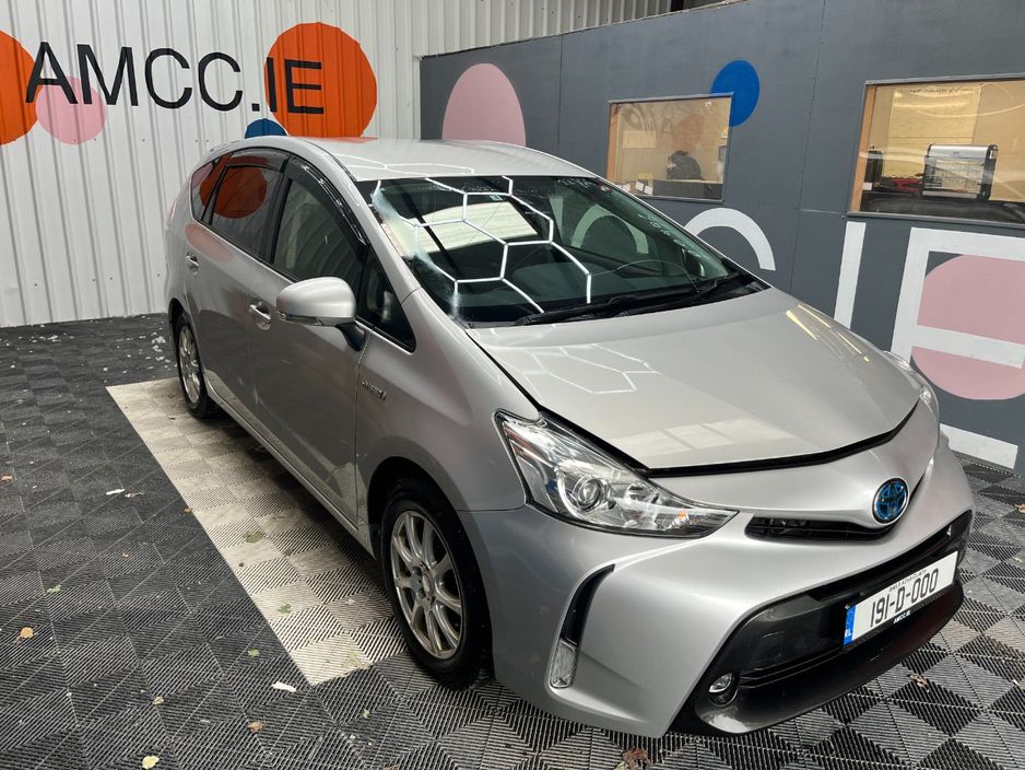 Image for 2019 Toyota Prius 2019 TOYOTA PRIUS ALPHA S 1.8 AUTOMATIC / CRUISE CONTROL / REVERSE CAMERA AND MORE