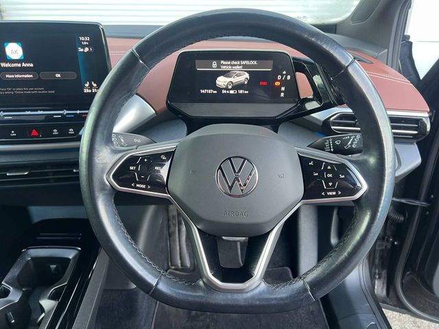 Image for 2021 Volkswagen ID.4 PRO BUSINESS 77KWH // TAXED 10/26 // AMBIENT LIGHTING // HEATED LEATHER/ALCANTARA SEATS
